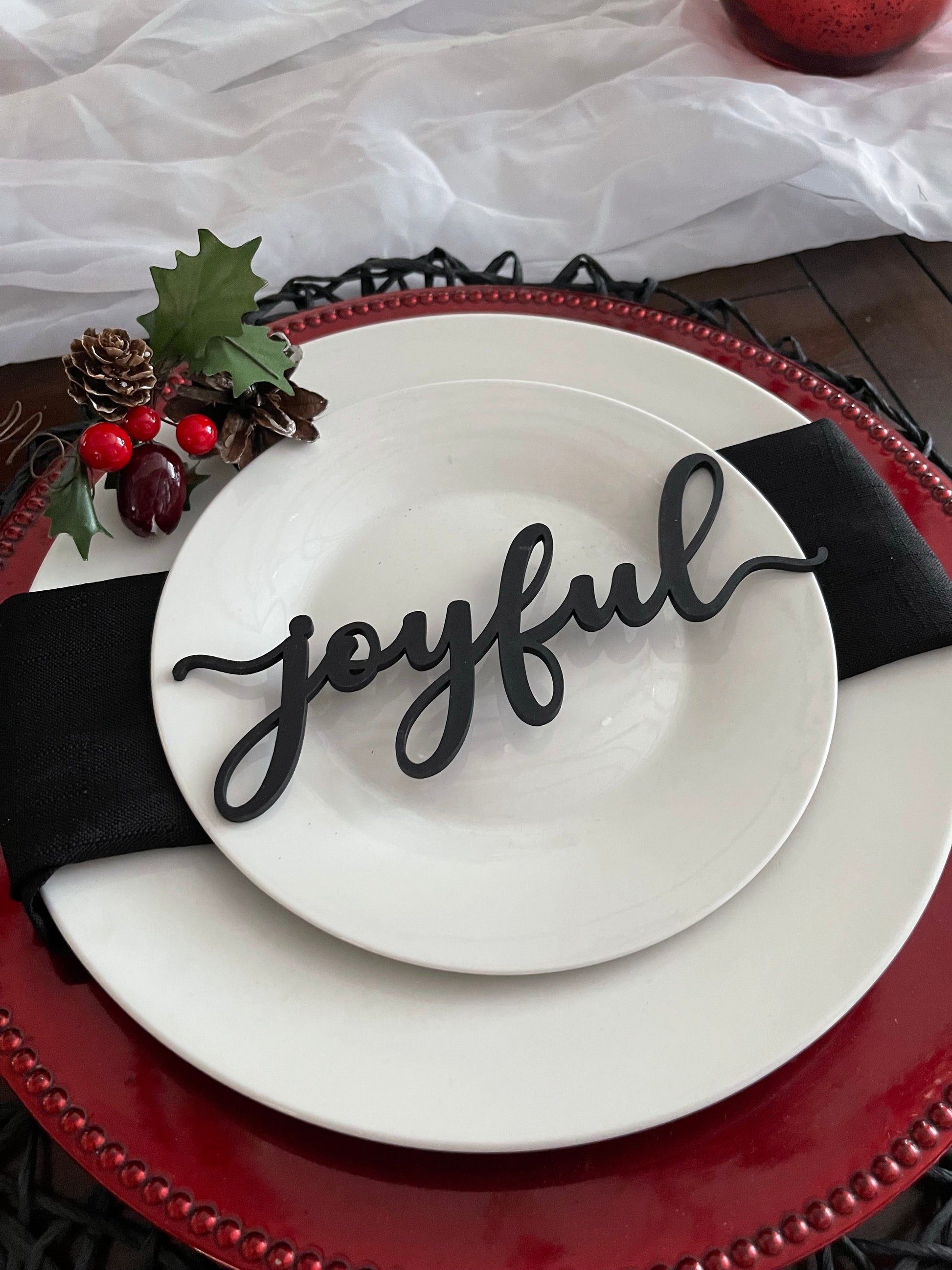 Red Charger, White Plates, Black Cloth Napkin, Joyful Place Card, Christmas Dinner Party Decor