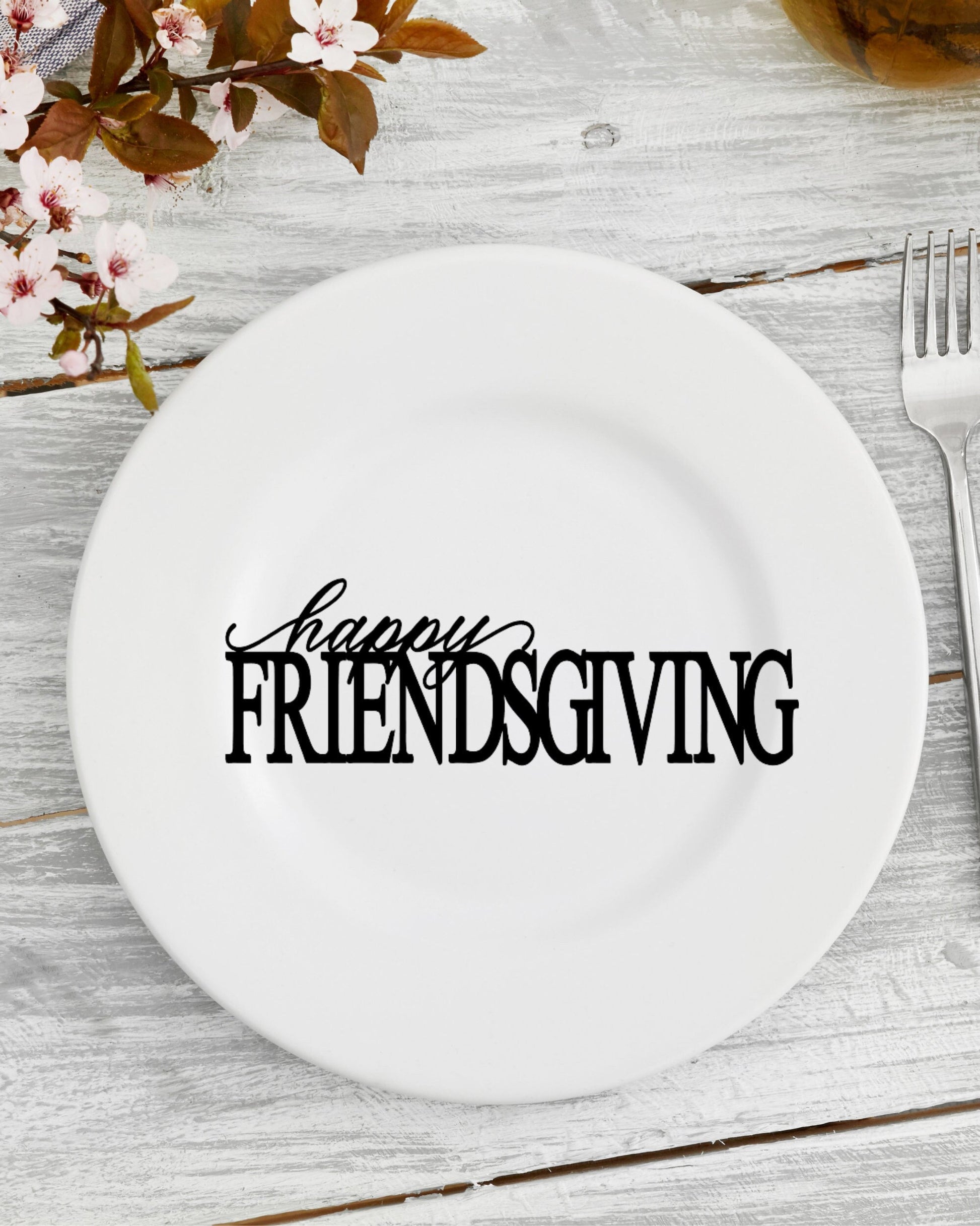 Happy Friendsgiving Place Card, Thanksgiving Table Decor, Fall Holiday Decoration, Plate Ornament, Laser Cut Wood Sign, Happy Thanksgiving