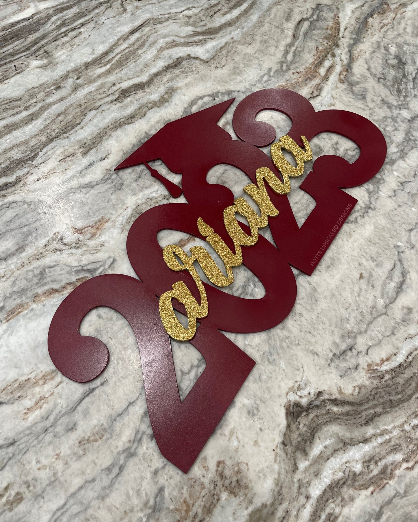 Custom Graduation Sign for Class of 2026, Senior Pictures Photo Prop, Back to School Decor